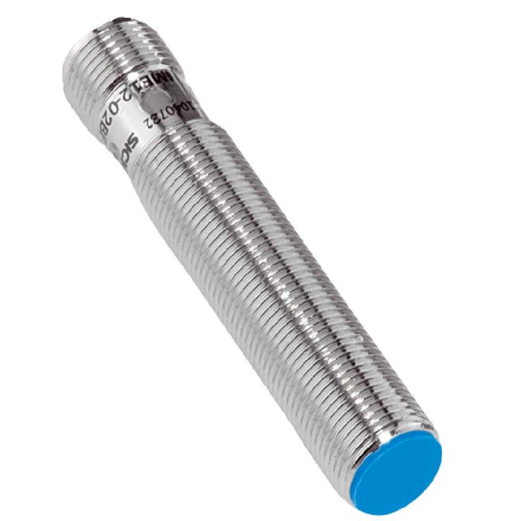 Inductivo IME12, PNP NC, Sn=3,2 mm ultracorta, enrasado, C.c. 3 hilos, M12 4P